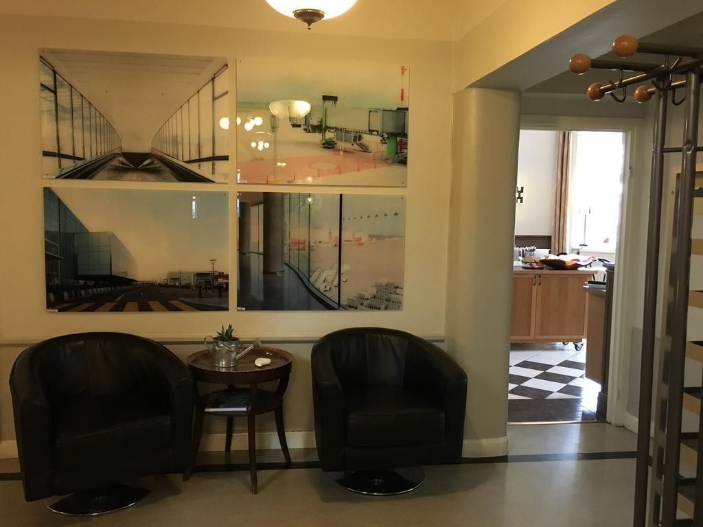 First Hotel City Eskilstuna Bagian luar foto